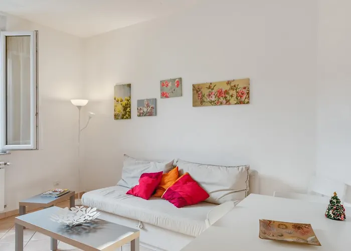 Guesthost - Migliarina Con Terrazzo